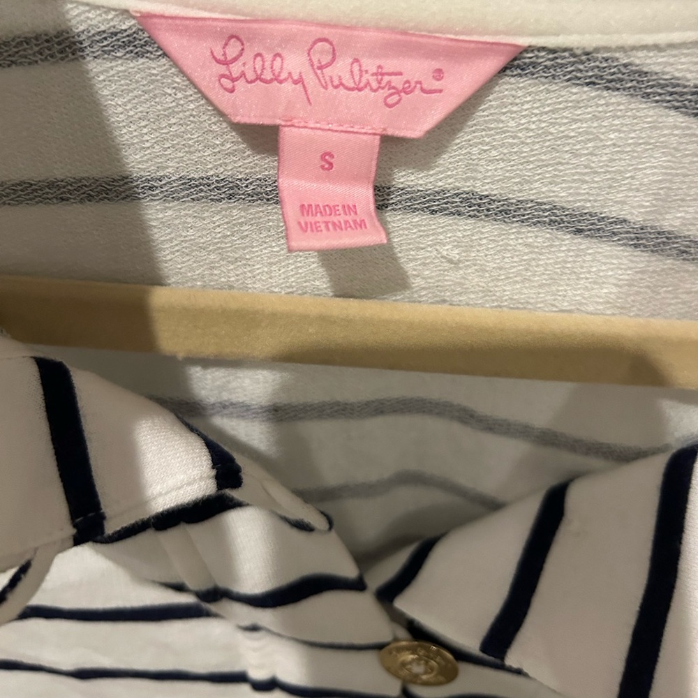 Lily Pulitzer sweatshirt